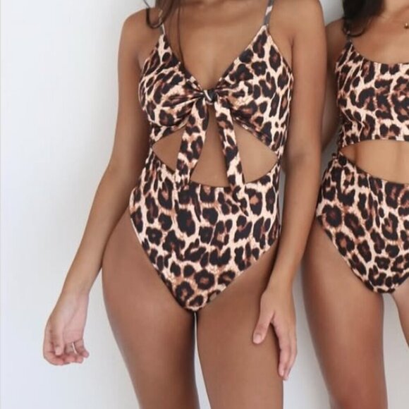 HOLIPICK Women's Cheetah print size medium swimsuit Unikini one piece bikini NWT - Picture 9 of 9